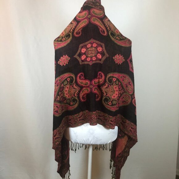 🌹 Vintage Pashmina & Silk Paisley Wrap — Reversible, Luxe, Boho Elegance - Picture 10 of 16